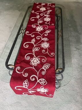 Ridgefield Home  Burgandy
Flowered Table Runner 72" x 14”